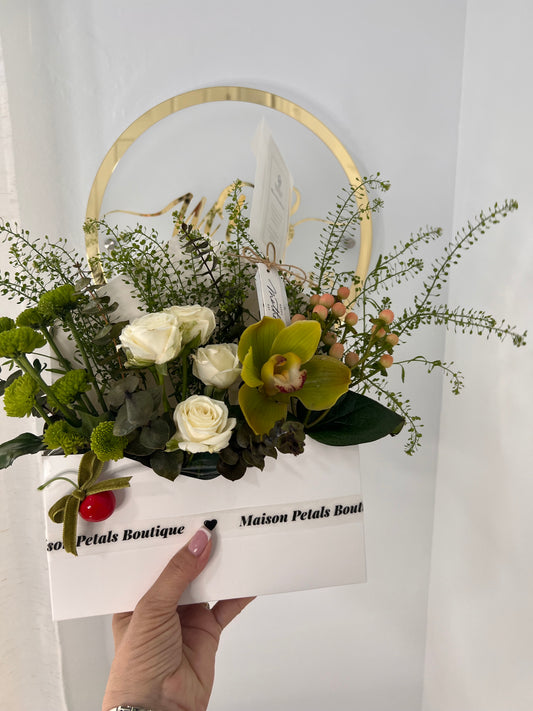 🌿 Botanical Envelope